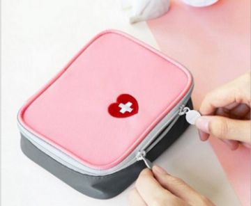 Cute Heart Mini Medicine Bag First Aid Emergency Kit Organizer (Pink) - 1