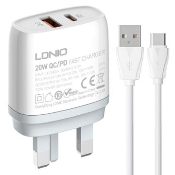LDNIO Q229 Fast Charger with Type-C Cable - UK Plug (White) - 1