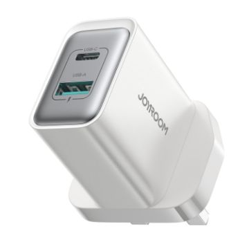 JOYROOM JR-TCF15 30W USB+USB-C Fast Charger - UK Plug (White) - 1