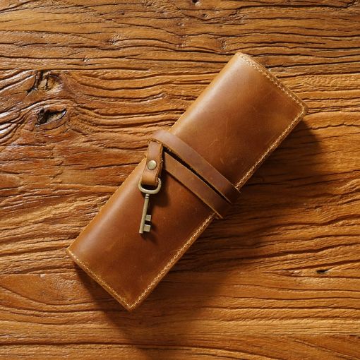 Retro Leather Pen Curtain Pencil Case with Key (Crazy Horse Brown) - 1