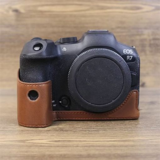 Canon EOS R7 PU Leather Camera Half Case Base, 1/4" Thread, Coffee - 1
