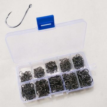 Mixed Size Fish Barbed Hooks with Hole - 500 PCS Fishing Hooks Set - 1